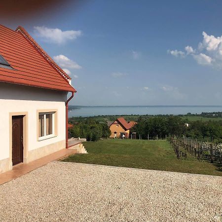 Mesgye Villa Balatonalmádi Kültér fotó