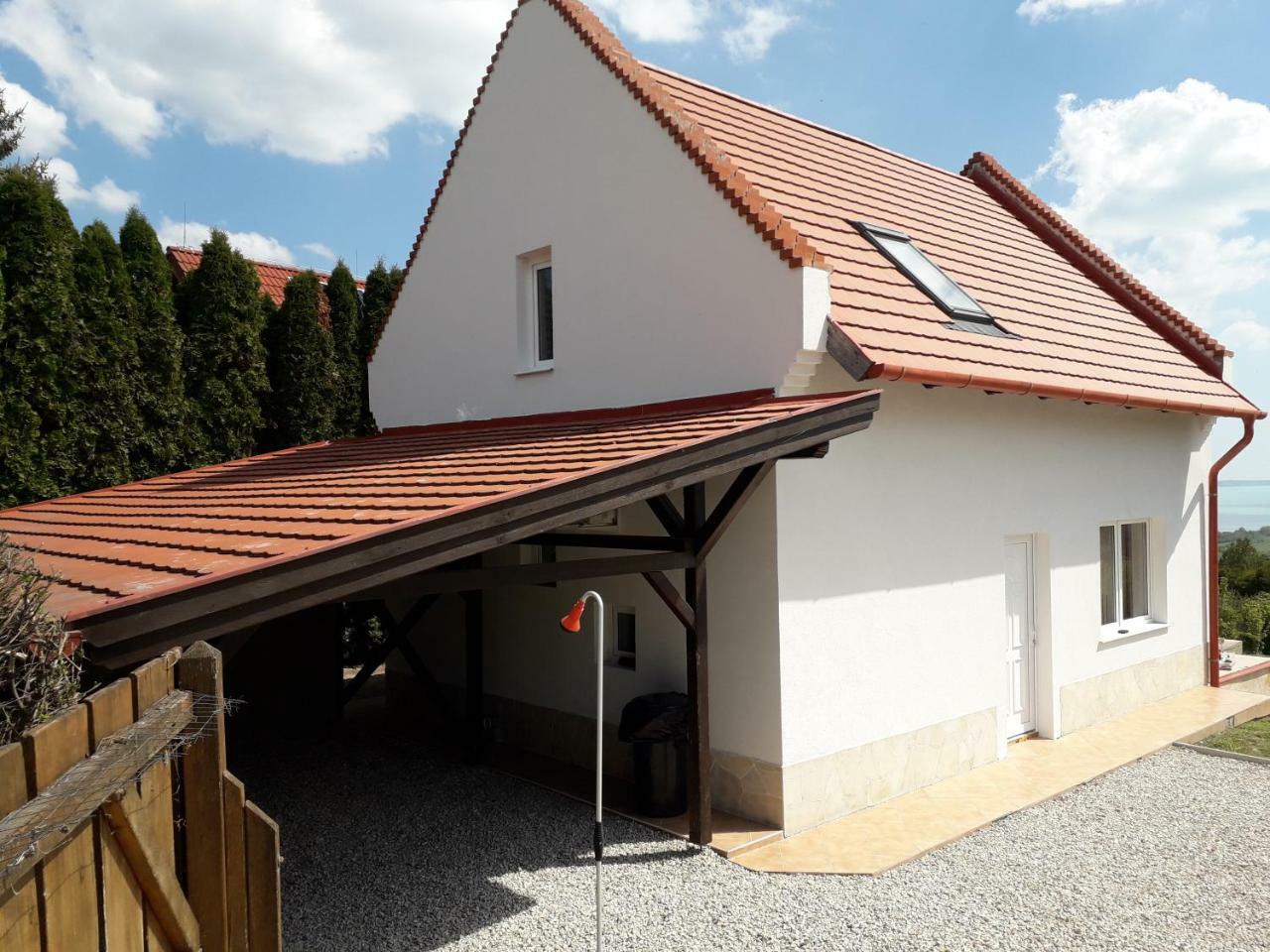 Mesgye Villa Balatonalmádi Kültér fotó
